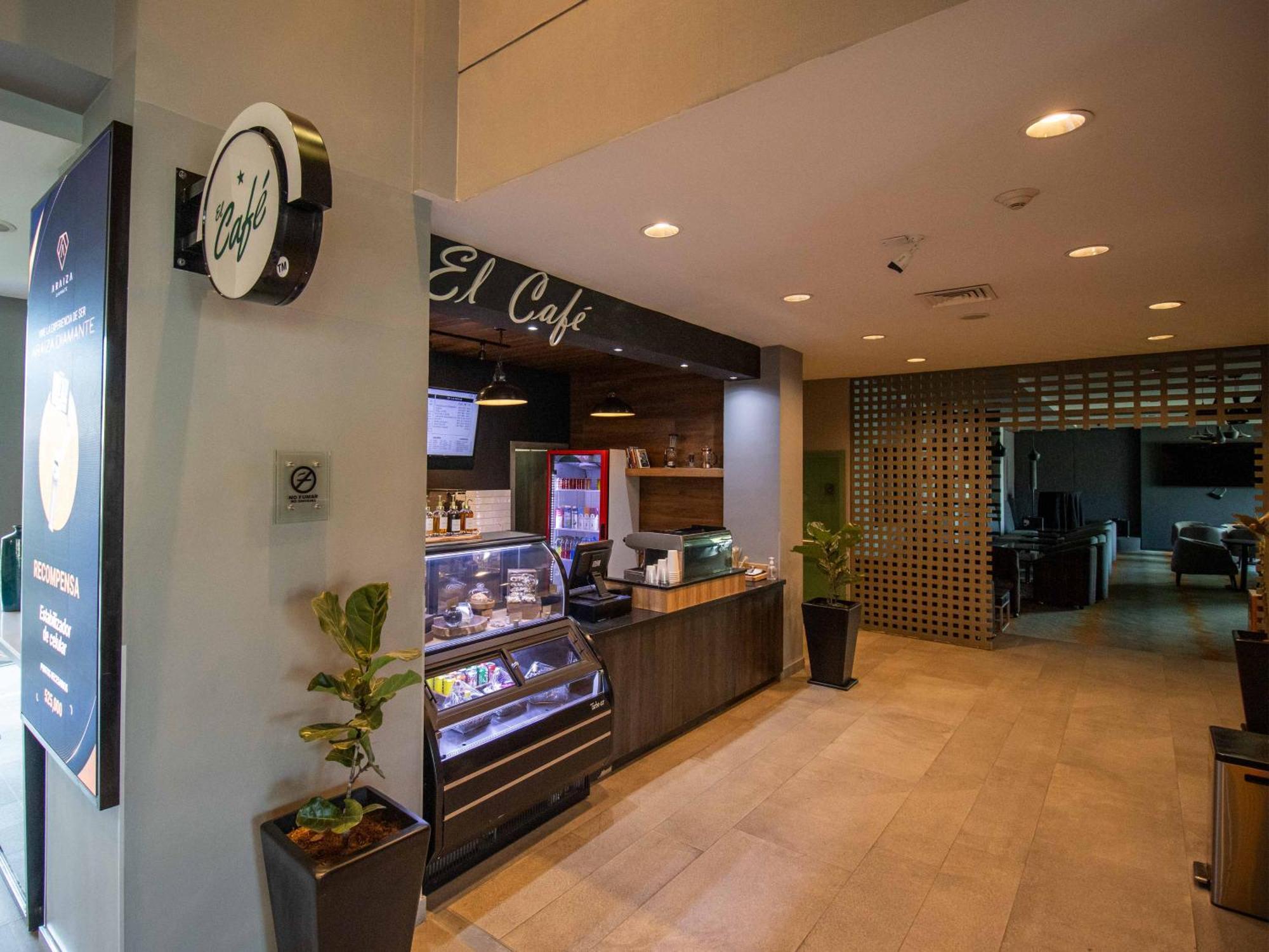 Hotel Araiza San Luis R.C. Сан-Луис-Рио-Колорадо Экстерьер фото